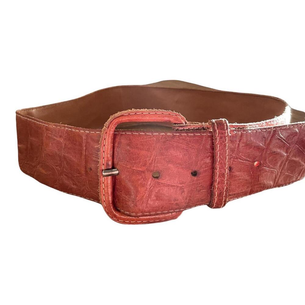 Vintage Fob Trading Company Crocodile Belt.